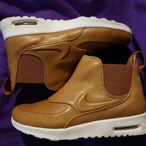 Size 6.5 Nike Air Max Thea Premium bootie Tan